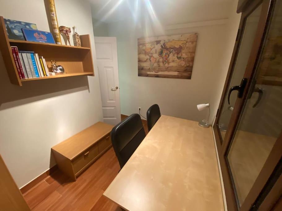 Apartamento En Luis Montoto, Nervion. Centrico Sevilla Kültér fotó