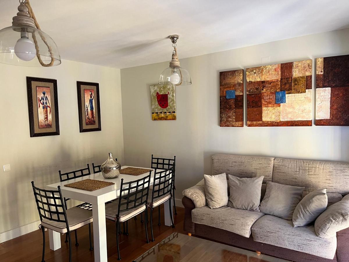 Apartamento En Luis Montoto, Nervion. Centrico Sevilla Kültér fotó