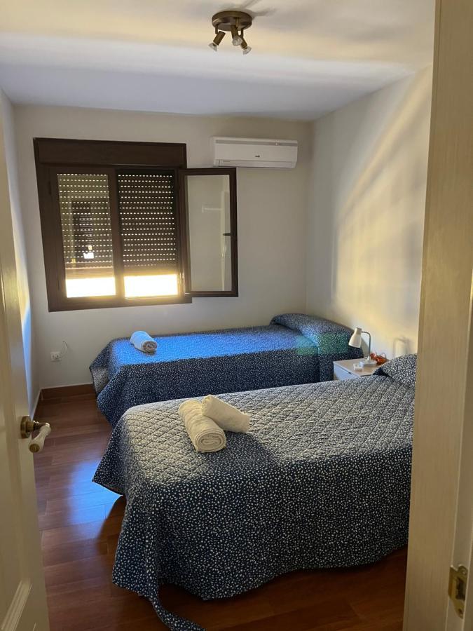 Apartamento En Luis Montoto, Nervion. Centrico Sevilla Kültér fotó
